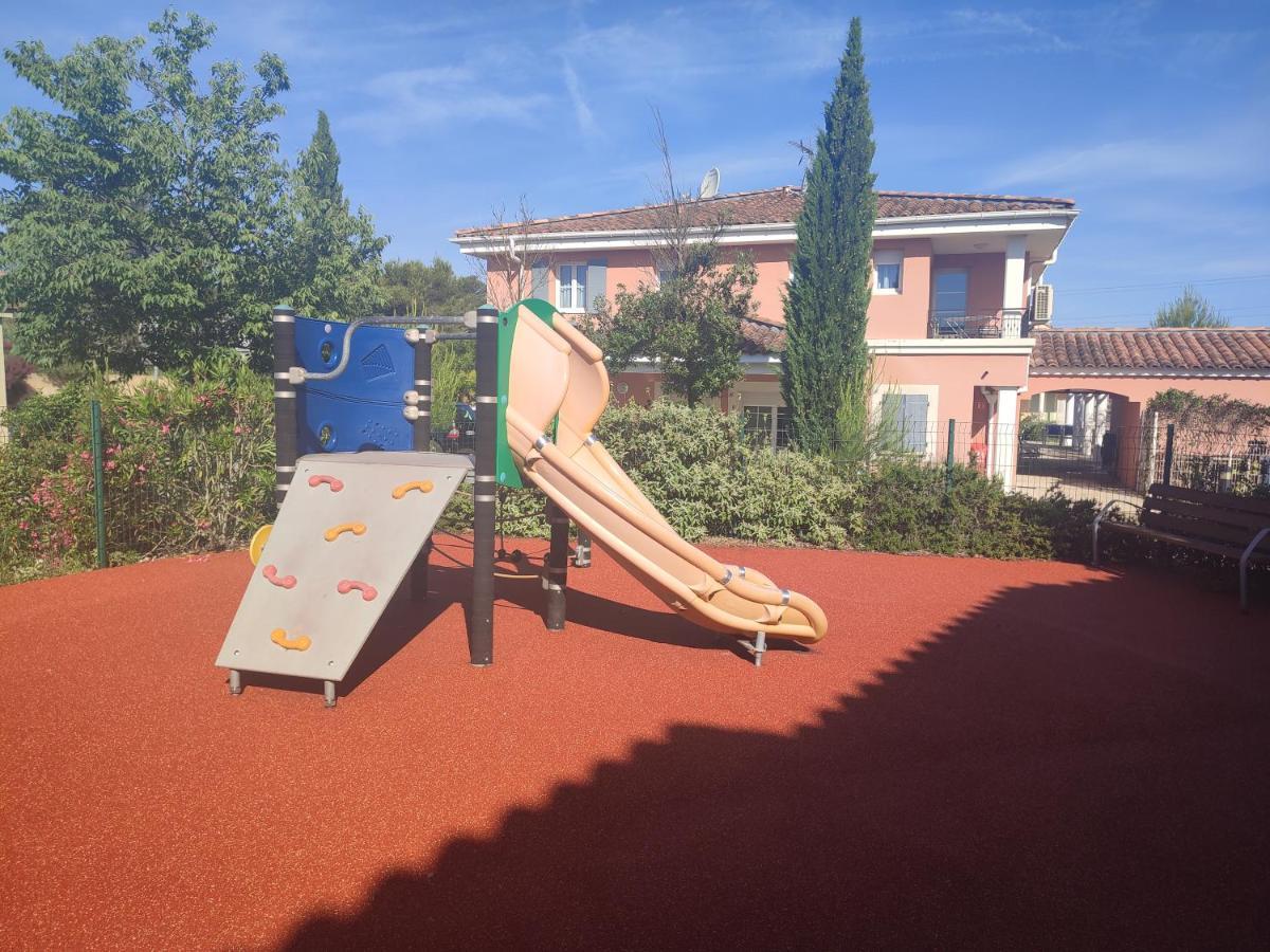 شقة L'Arbois - T2 Avec Piscine Entre Aix Et Marseille Cabriès المظهر الخارجي الصورة